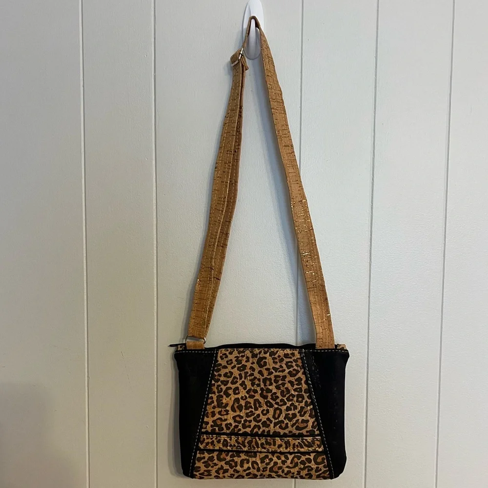 Cork, Leopard print Crossbody‎ bag